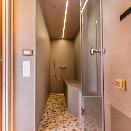 Apartma Rozi * Koper