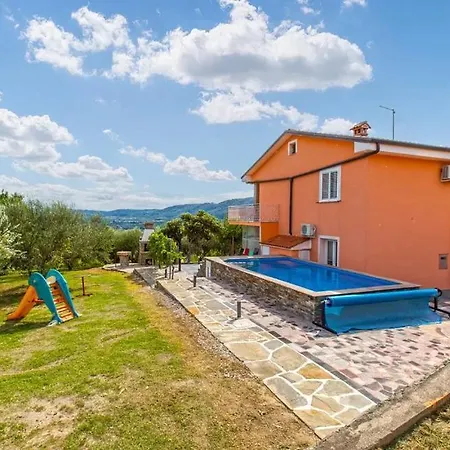 Apartma Rozi * كوبر